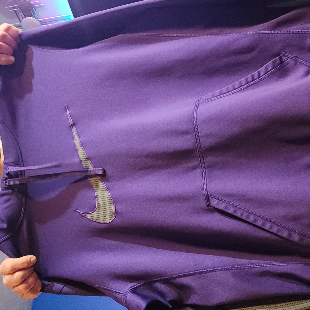 Nike Pullover Hoodie